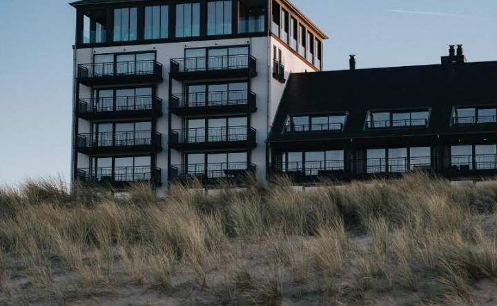 Strandhotel, 卡赞德村 — 照片 1