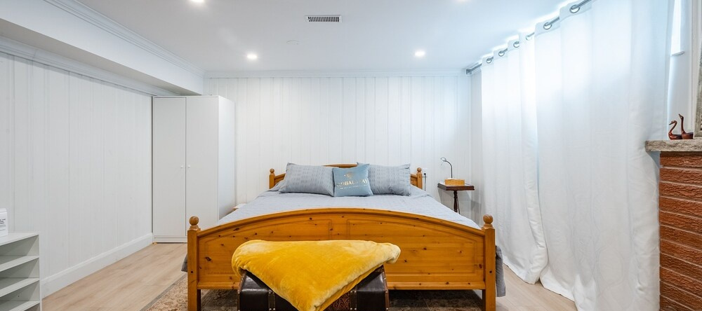 Globalstay Sunny Basement Brontë Park, Оквилл — фото 1