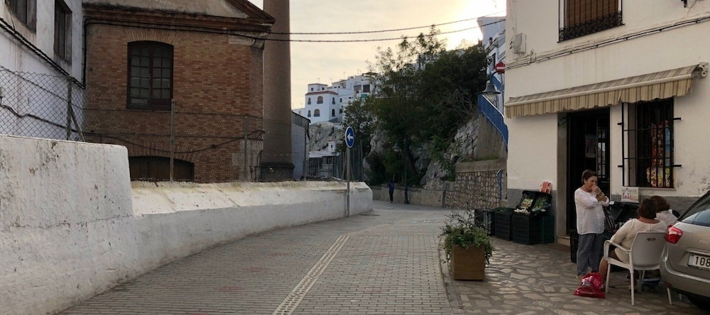 House Global 20, Salobrena — photo 1