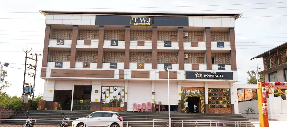 Hotel Nakshtra, Shrungartali, 古哈加尔 — 照片 1