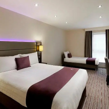 Premier Inn Addlestone, Эддлстоун — фото 3