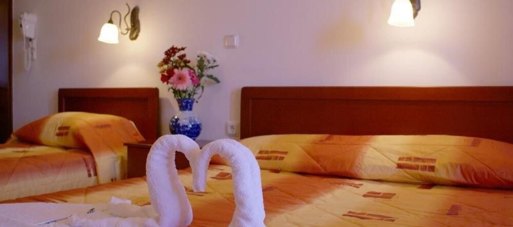 Agnanti Hotel Alonissos Triple Room Sea View, Стени Вала — фото 1