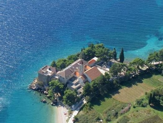 Hotel Bastina Sveti Križ, 博尔 — 照片 1