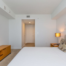 Private Ocean Luxury Condos at Beachwalk, 霍兰代尔海滩 — 照片 5