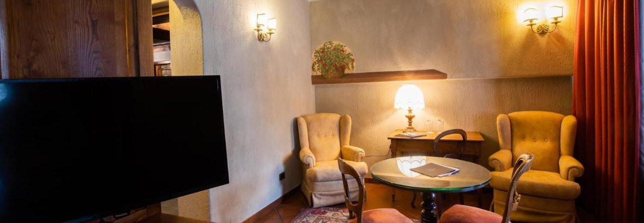 Relais Mont Blanc, La Salle — photo 1