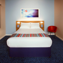 Travelodge Blackburn M65, 达温 — 照片 3