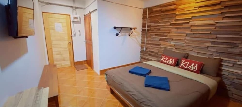 Pakarang Resort, La-ngu — photo 1
