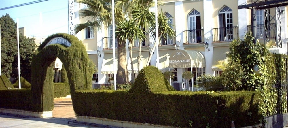 Hotel Majaravique Sevilla, 圣何塞德拉林科纳达 — 照片 1