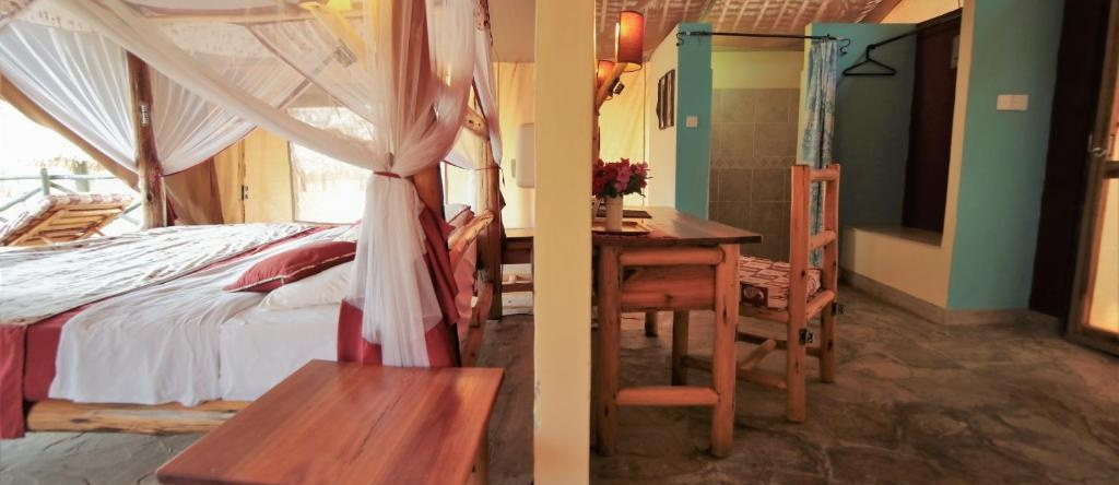 Manyatta Camp, Tsavo — photo 1
