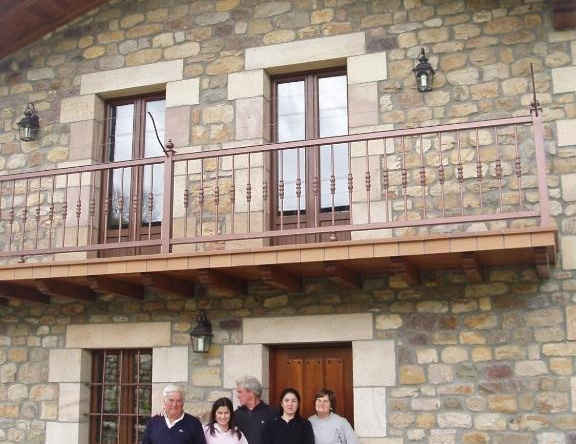 La Cabaña del Abuelo de Selaya, Selaya — photo 1