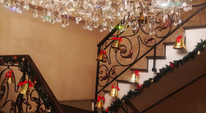 Monarsh Hotel, Gubkinskiy — photo 1