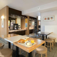 B&B HOTEL Grenoble Université 1, 吉耶尔 — 照片 4