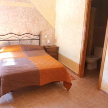 House With 5 Bedrooms in Navaluenga, With Furnished Terrace, 纳瓦伦加 — 照片 2