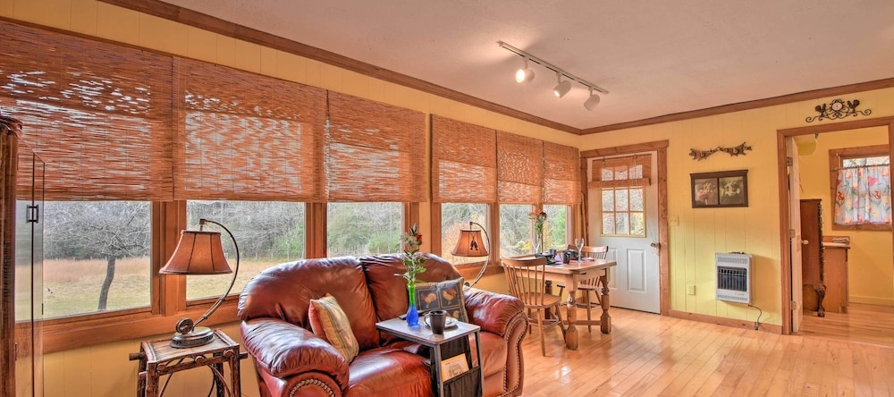 Forest Fantasy: Pet-Friendly Smoky Mtn Escape!, Мерфи — фото 1