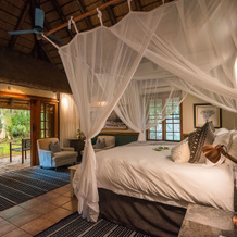 Thornybush Waterside Lodge, 胡德斯普雷特 — 照片 4