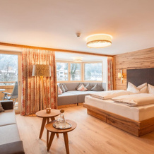Ferienhotel Sonnenhof, 齐勒河谷采尔 — 照片 5