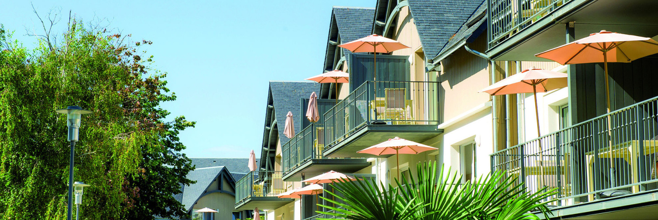 Résidence Vacances Bleues les Jardins d'Arvor, 贝诺代 — 照片 1