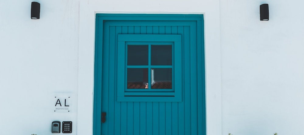 Azenhas do Mar West Coast Design & Surf, Azenhas do Mar — photo 1