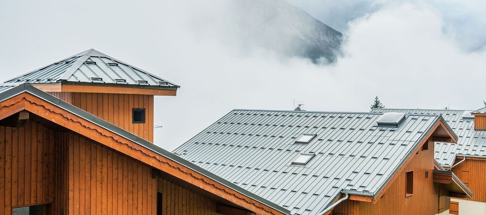 Beautiful Apartment in Champagny-en-Vanoise with Balcony, 尚帕尼-昂-瓦努瓦兹 — 照片 1