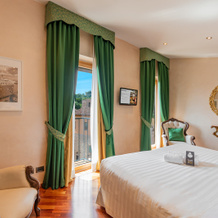 Pitti Palace Al Ponte Vecchio, Florence — photo 2