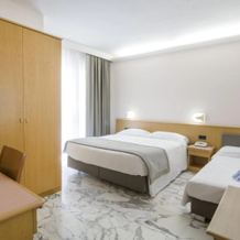 Hotel Mistral, 泰尔莫利 — 照片 2