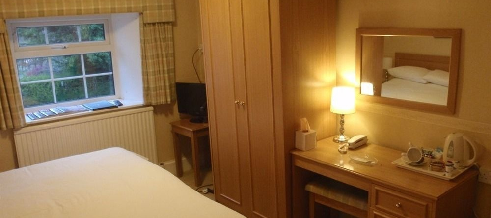 The Shaw Country Hotel, Corsham — photo 1