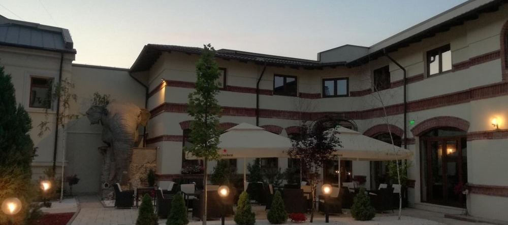 Hotel Boutique 5 Continents, 克拉约瓦 — 照片 1