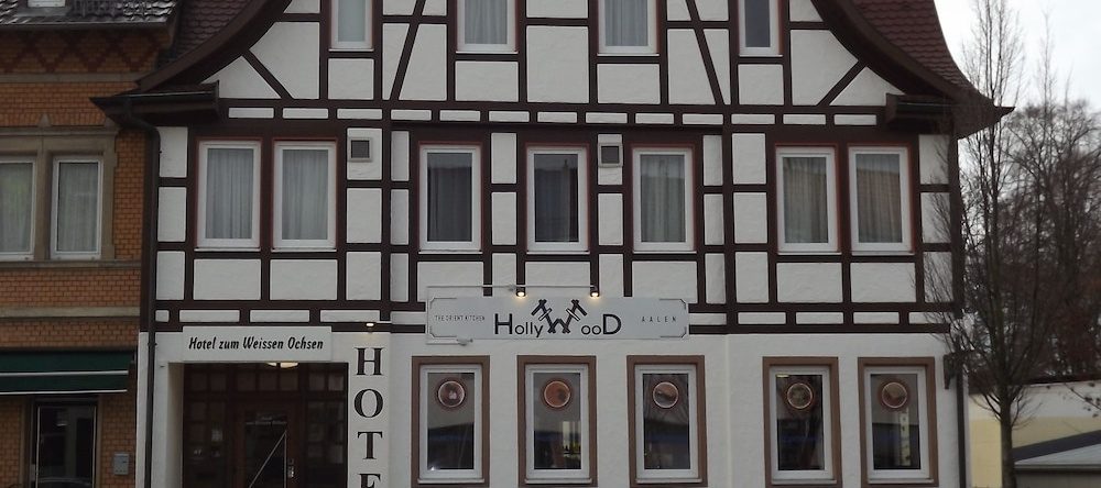 Hotel zum Weissen Ochsen, 阿伦 — 照片 1