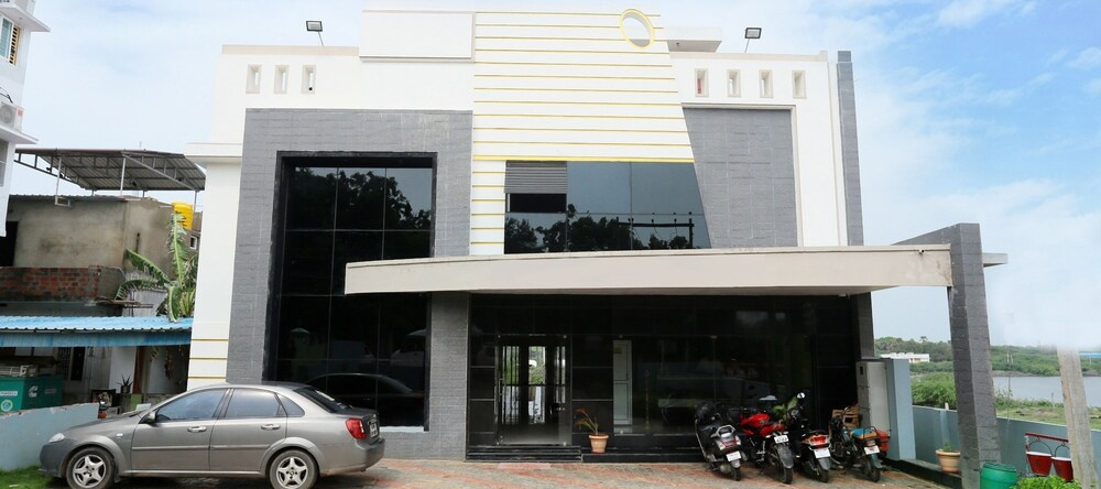 OYO 19821 Hotel Ram Leela, 拉梅斯瓦拉姆 — 照片 1