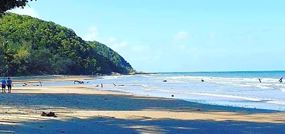 Daintree Crocodylus Village, Cow Bay — photo 1