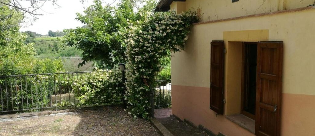 2 Bedrooms Appartement With Shared Pool Garden And Wifi At Montecarlo, Монтекарло — фото 1