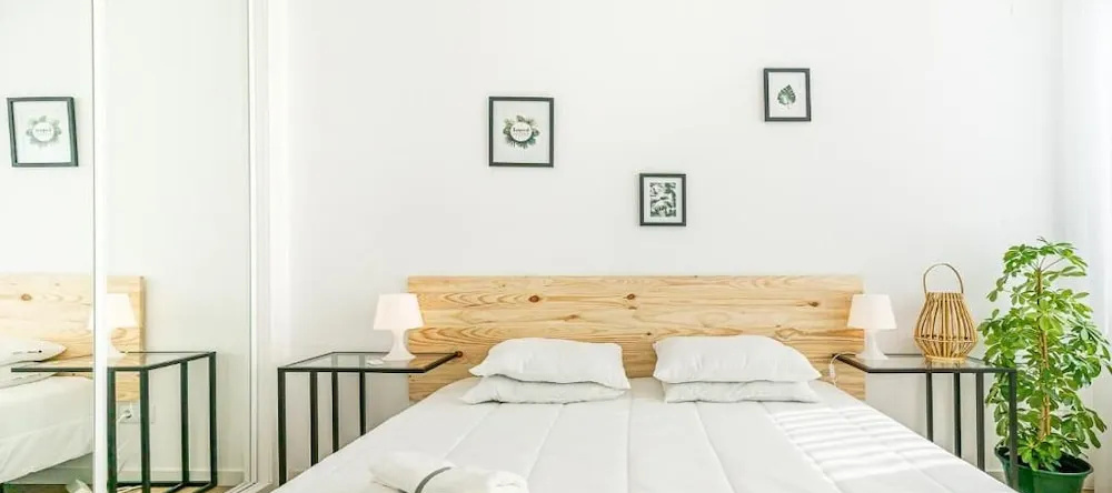 Two bedroom apartments close to train station by Lisbon with Sintra, Queluz e Belas — photo 1