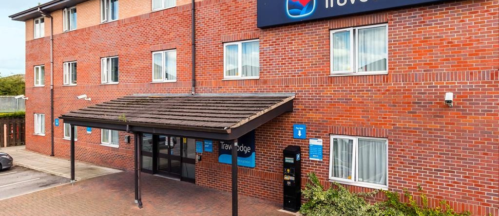 Travelodge Bury, 贝里 — 照片 1