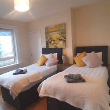 Two Bedroom Apartment by Klass Living Serviced Accommodation Airdrie - Nicol Apartment With WiFi & Parking, 艾尔德里 — 照片 5