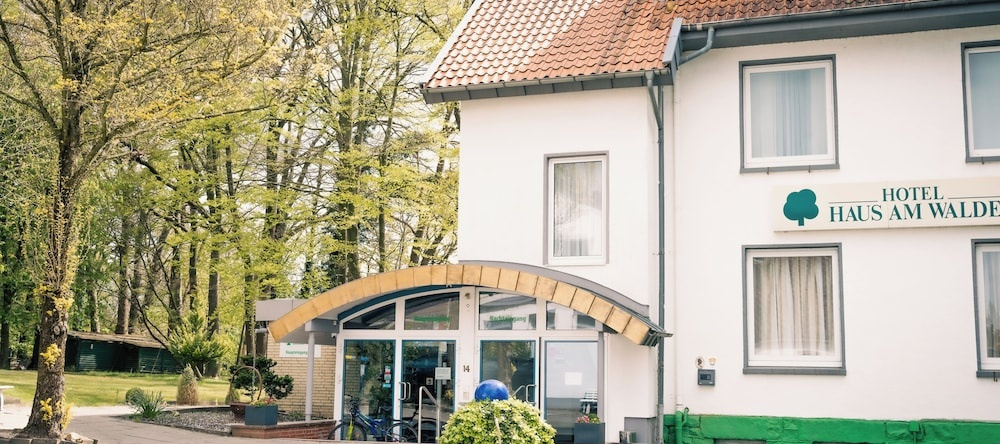 Hotel Haus Am Walde, 巴特法林博斯特尔 — 照片 1
