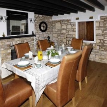 Rose Cottage, 利登汉姆 — 照片 2