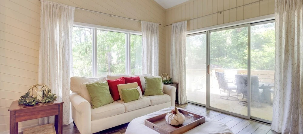 Lakefront Newport News Home, 6 Mi to City Center!, 纽波特纽斯 — 照片 1
