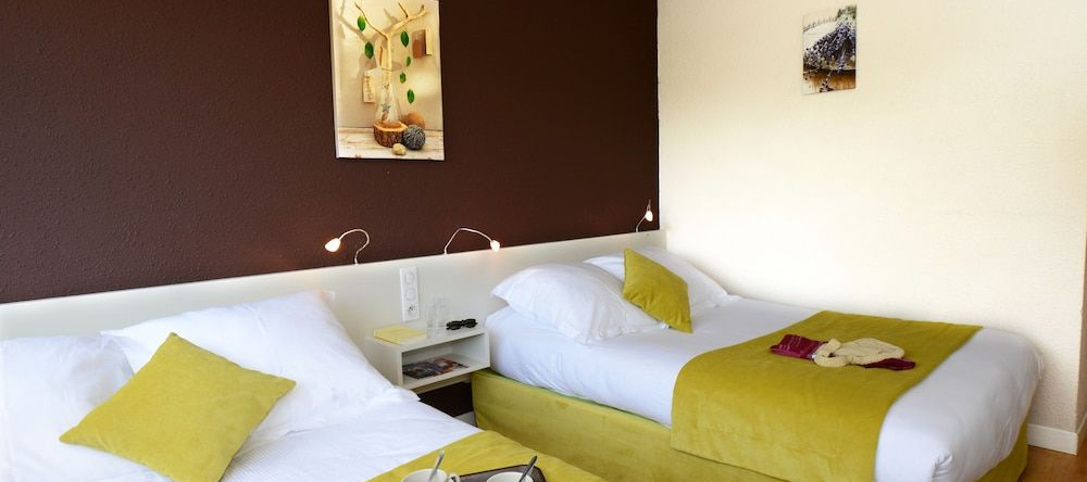 Hôtel Le Lagon, Rochefort-du-Gard — photo 1