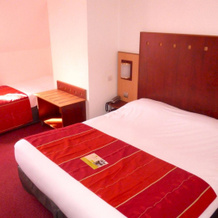 Hotel Le Châteaubriant, 沙托布里扬 — 照片 4