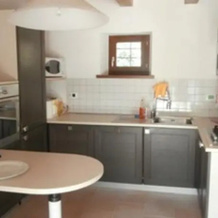 Red Door Cottage, Monte Roberto — photo 5