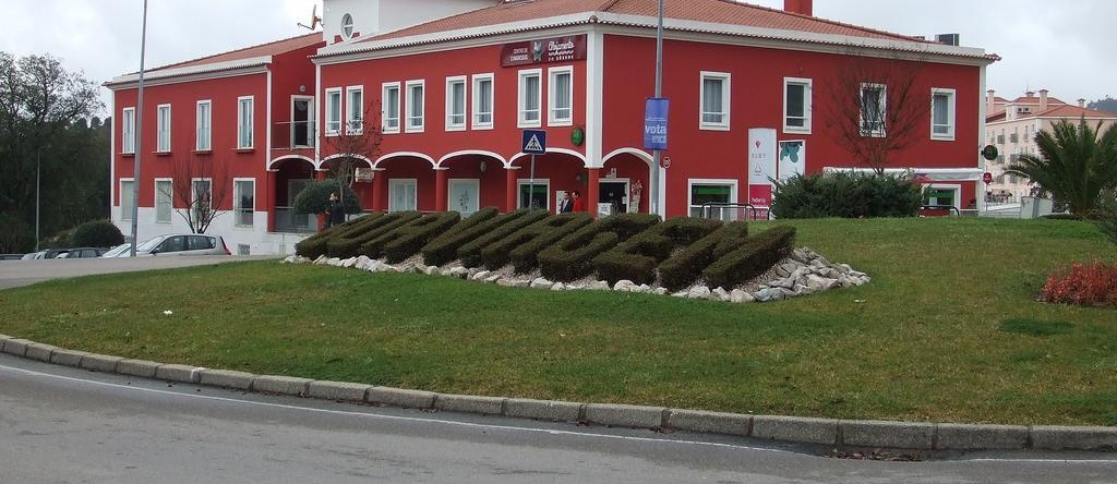 Centro de Congressos & Alojamento do Zêzere, Ferreira do Zezere — photo 1