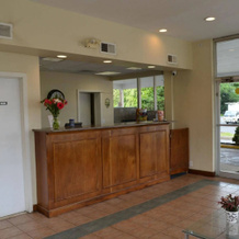Crystal Inn Eatontown, Итонтаун — фото 2