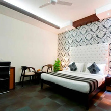 Zen Suites - Golf Course Road, Гуруграм — фото 4