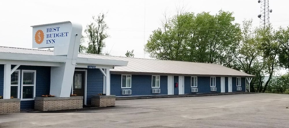 Best Budget Inn, Маршалтаун — фото 1
