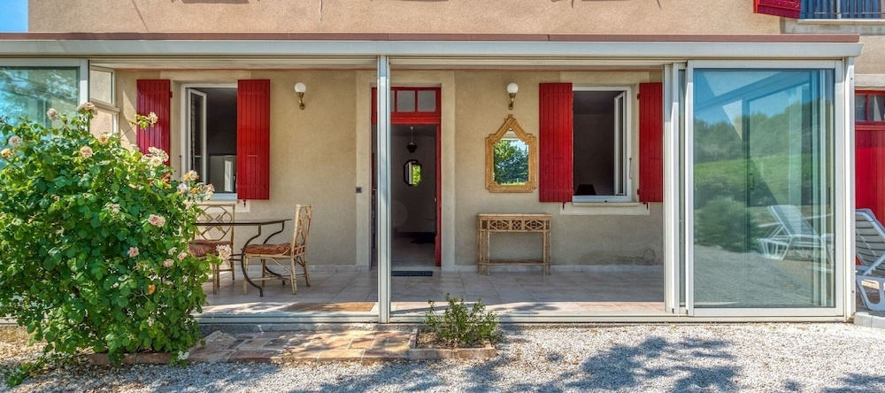 Holiday Home In Rasteau With Private Pool, Расто — фото 1