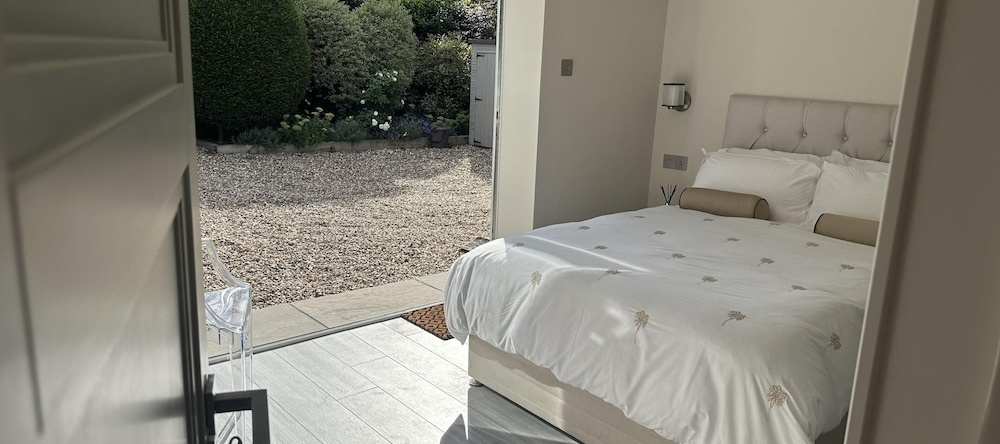 Beautiful 1-bed Studio in Bourne end, 伯恩恩德 — 照片 1