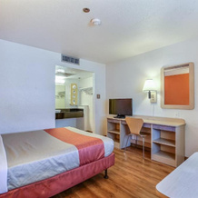 Super 8 By Wyndham Livermore, Ливермор — фото 2
