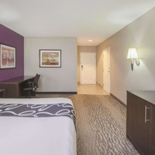 La Quinta Inn & Suites by Wyndham Erie, 伊利 — 照片 4