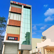 OYO Flagship 70225 Sr Grand, Gorakhpur — photo 2