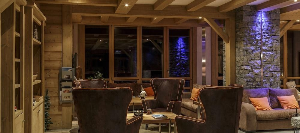 CGH Résidence boutique La Grange aux Fées, 莱萨旺谢瓦勒莫雷尔 — 照片 1